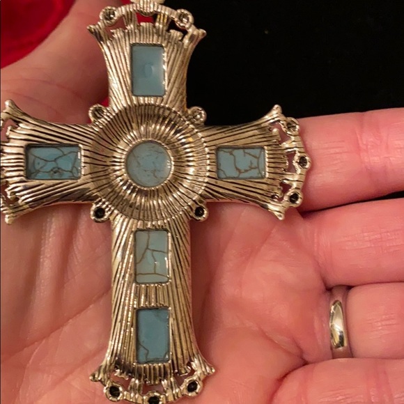 Turquoise Big Cross Necklace - Picture 4 of 4